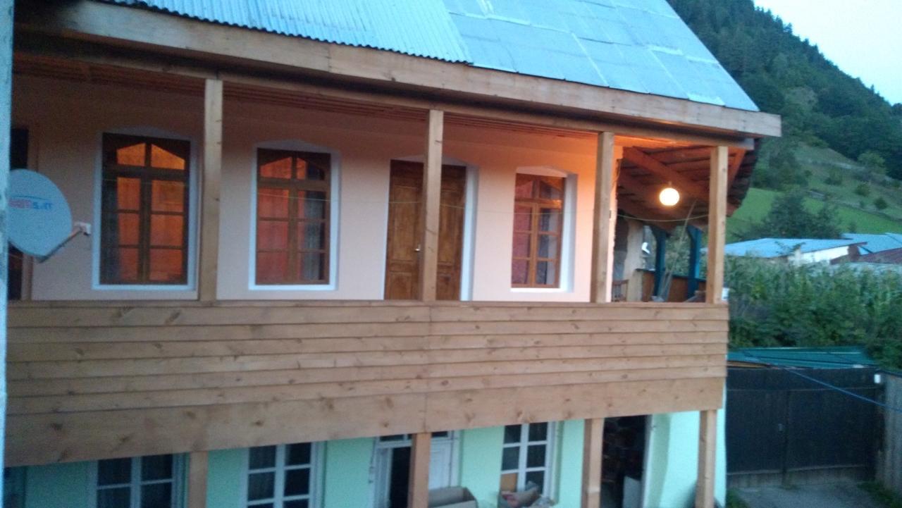 Ecohouse Svaneti Mestia Exterior photo